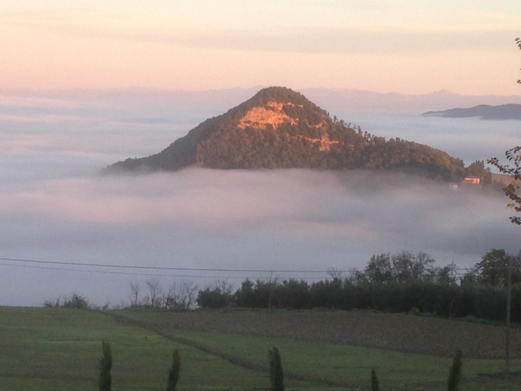 In Canto Sul Poggio Bed and Breakfast Volterra Buitenkant foto