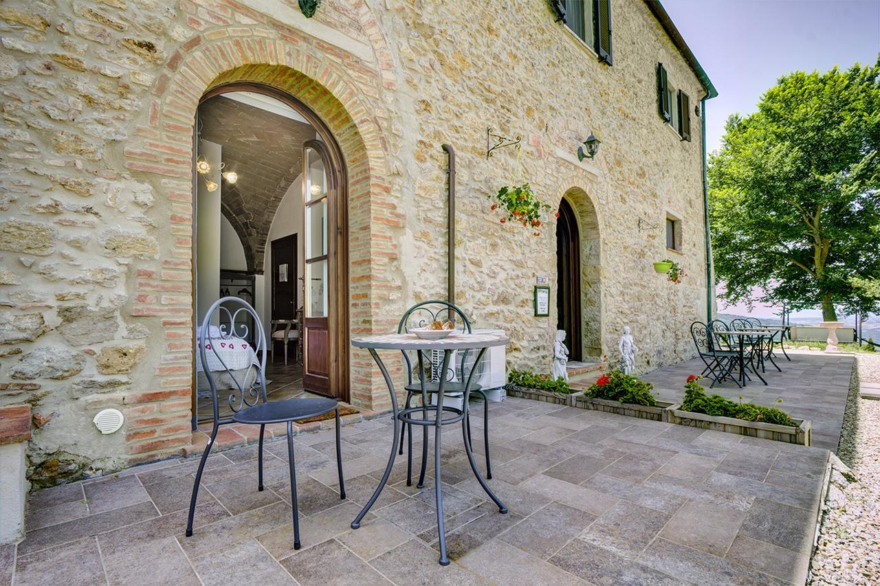 In Canto Sul Poggio Bed and Breakfast Volterra Buitenkant foto
