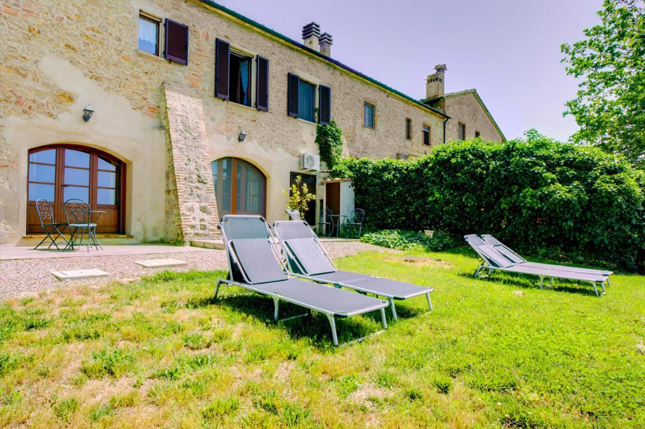In Canto Sul Poggio Bed and Breakfast Volterra Buitenkant foto